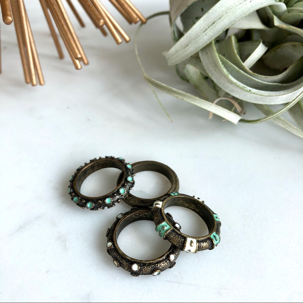 Vintage set of 4 antique gold rings